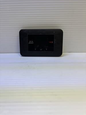 Verizon Netgear AC791L WiFi Jetpack 4G LTE Hotspot Mobile Modem - Image 1