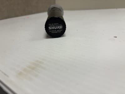 Shure BLX4R/SM58 Handheld Wireless System - Thumbnail 4