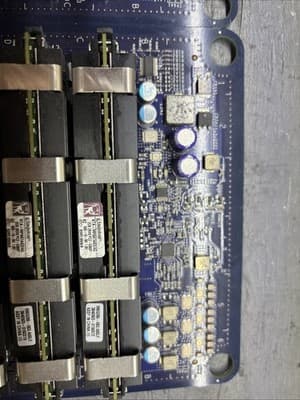 Apple Mac Pro 1,1 A1186 2006-2007 Memory Riser Pair Board 630-7667 820-1981-A - Thumbnail 4