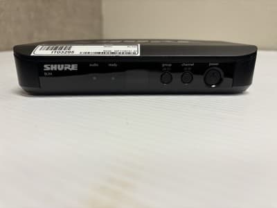 Shure BLX4 + Shure PG58 - Thumbnail 8