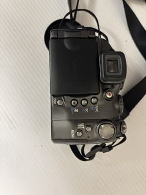 Canon PowerShot S5 IS Digital Camera 8MP 12x Optical Zoom - Thumbnail 6