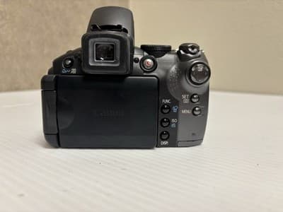 Canon PowerShot S5 IS 8.0 MP Digital Camera Black (with 6-72mm f/2.7-3.5. lens) - Thumbnail 6