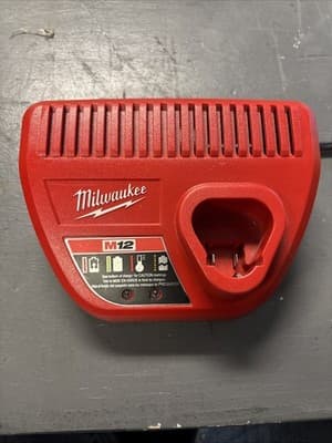 Milwaukee M12 OEM Battery Charger Genuine 48-59-2401 Lithium-Ion 12V - Image 1