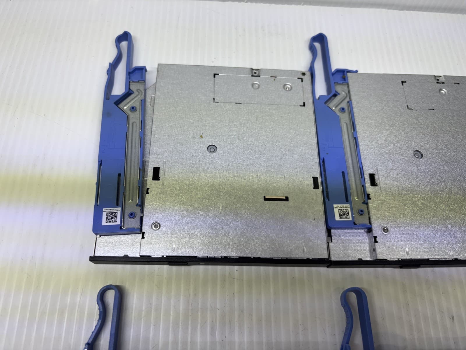 Slim DVD RW Drive w/ Caddy Bracket | 0PNDVV DU-8A5LH Lot of 4 As Is - Thumbnail 2