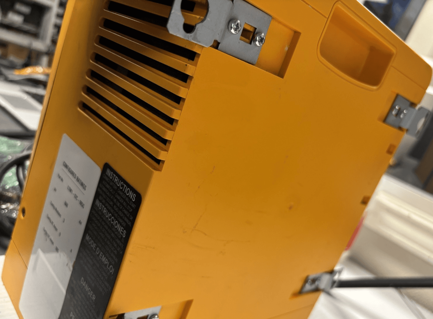 Forklift Battery Charger hawker ltm1-12c-105g - Thumbnail 6