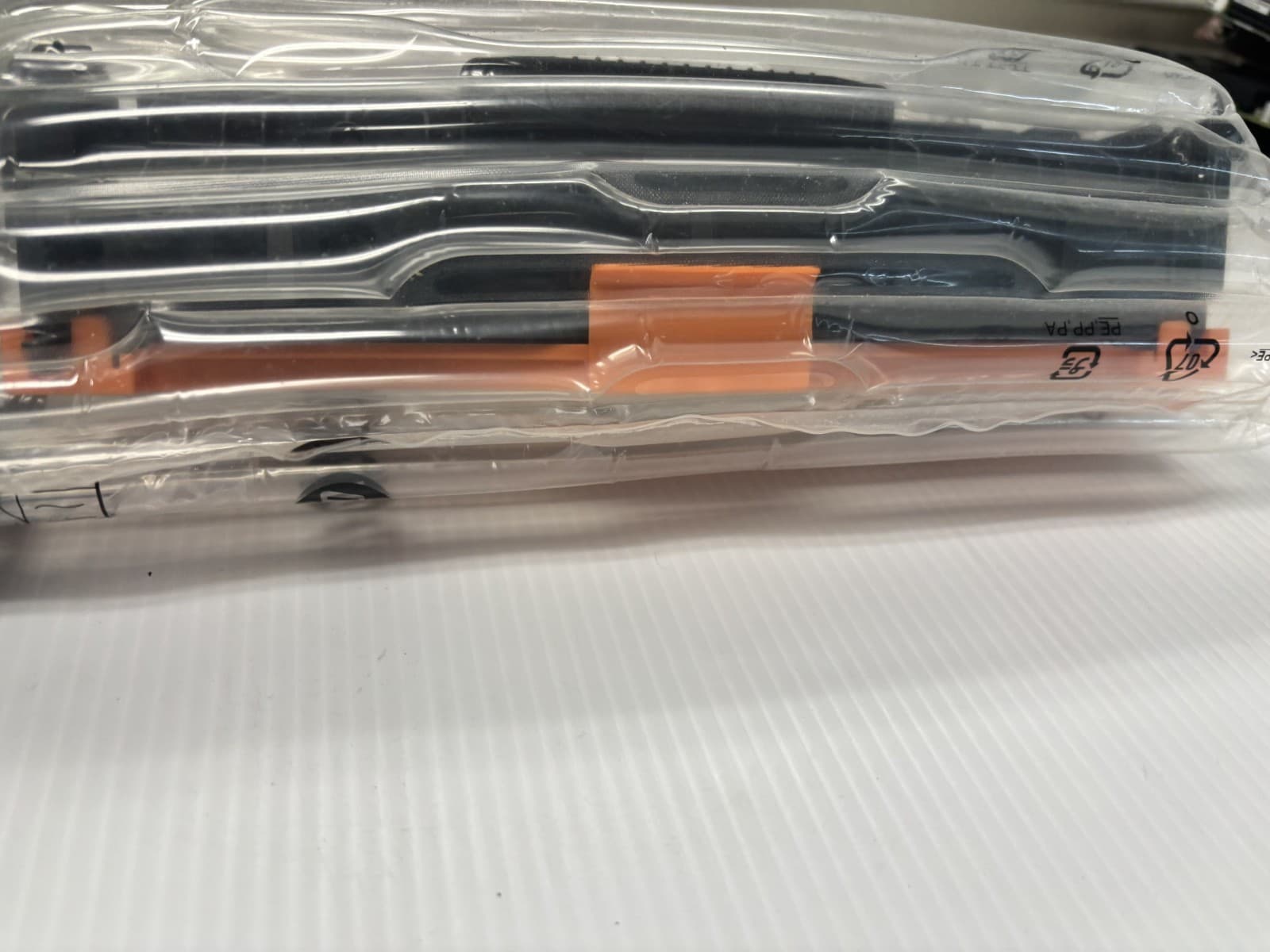 HP 305A CE413A Magenta Toner Cartridgeno box sealed package - Thumbnail 3