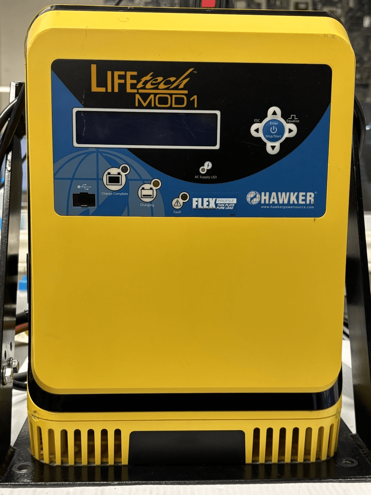 Forklift Battery Charger hawker ltm1-12c-105g - Image 1