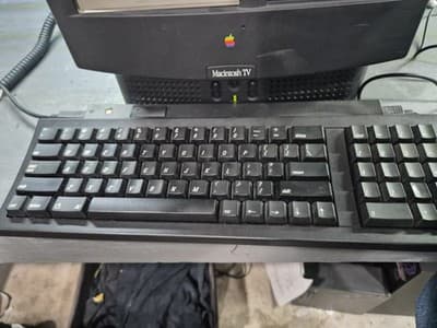Vintage Apple Macintosh TV 1993 Black 14" Ultra Rare - Thumbnail 6