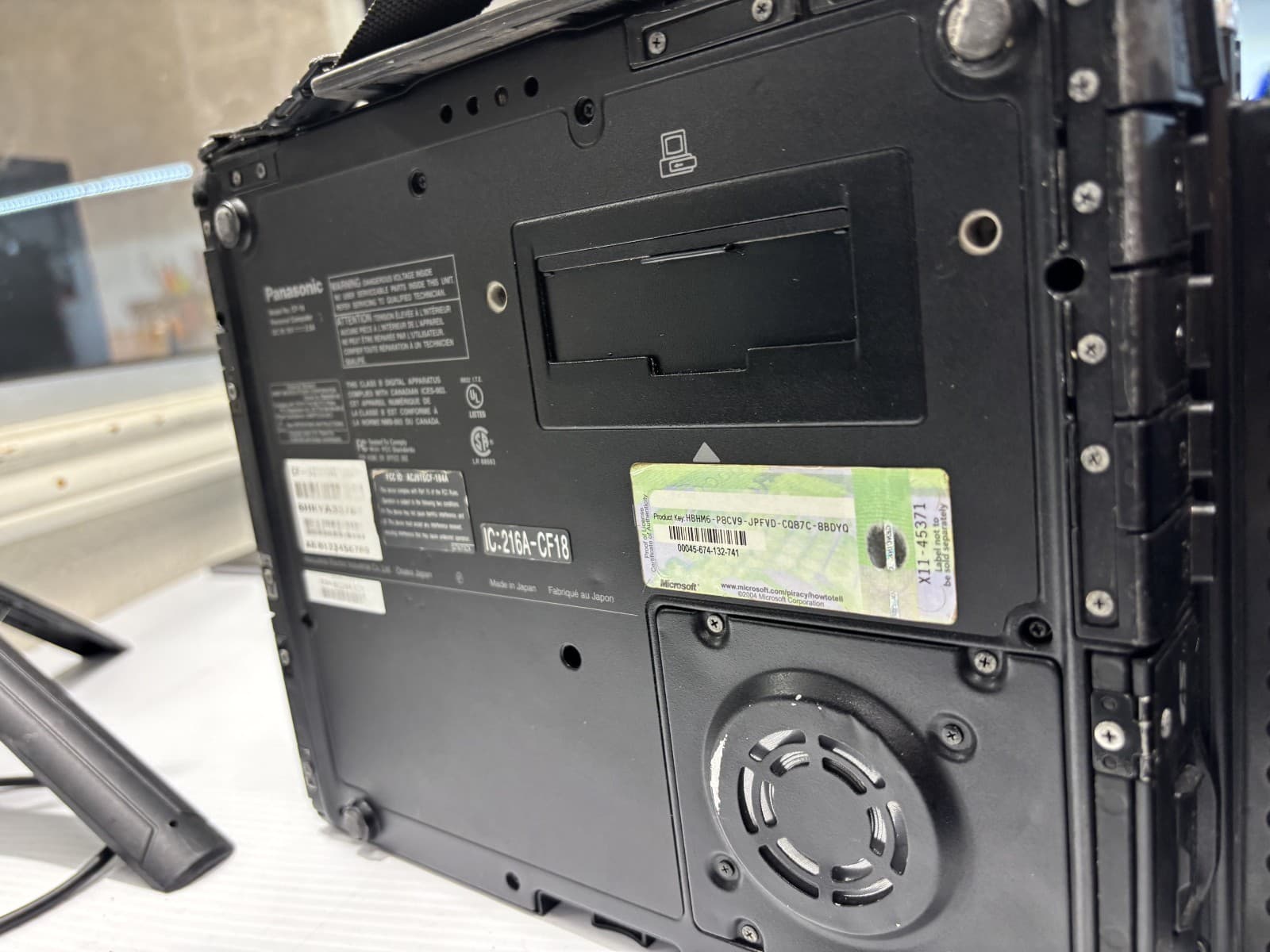 Panasonic Toughbook CF-18 Rugged Laptop Tablet Windows XP - Thumbnail 10