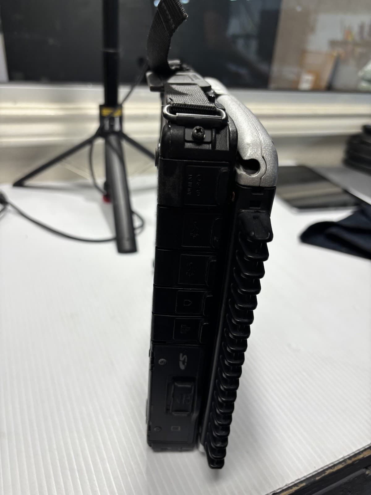 Panasonic Toughbook CF-18 Rugged Laptop Tablet Windows XP - Thumbnail 9