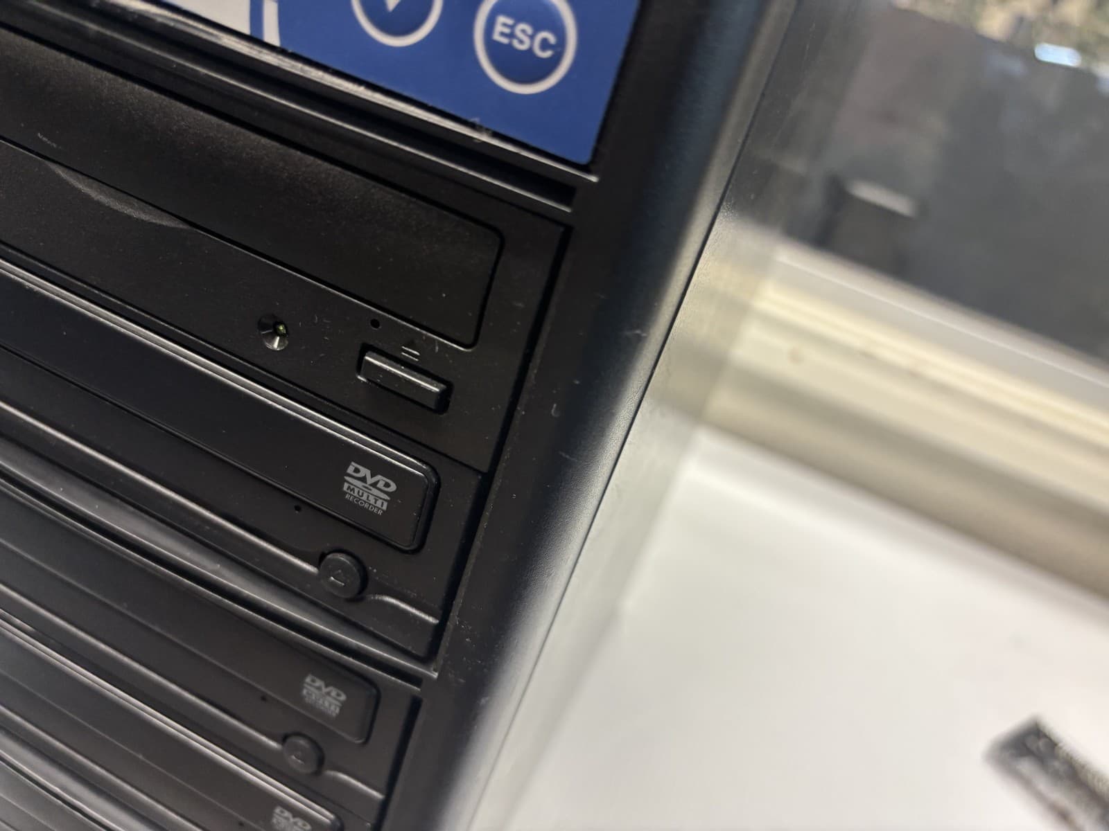 EZ Dupe DVD/CD Disc Duplicator 1 to 5 tested and working - Thumbnail 5