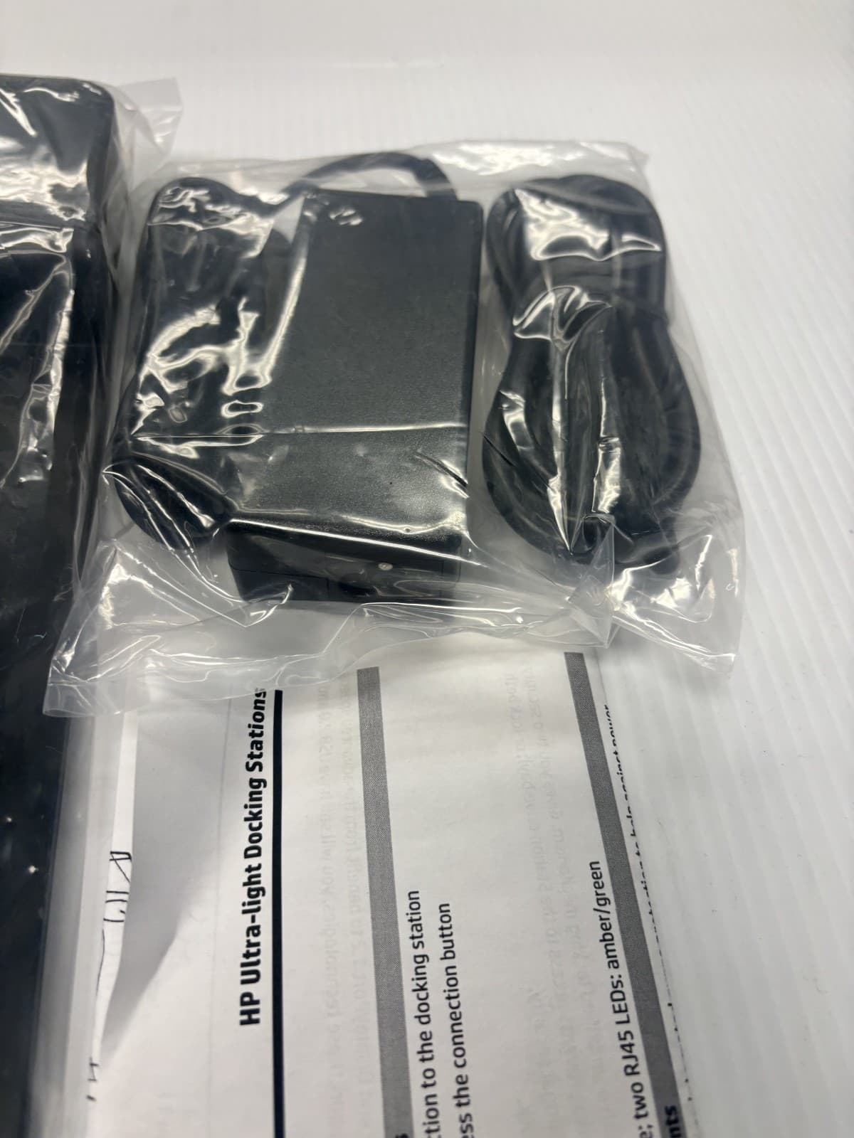 HP 2013 UltraSlim Docking Station& 65W AC Adapter brand new - Thumbnail 3