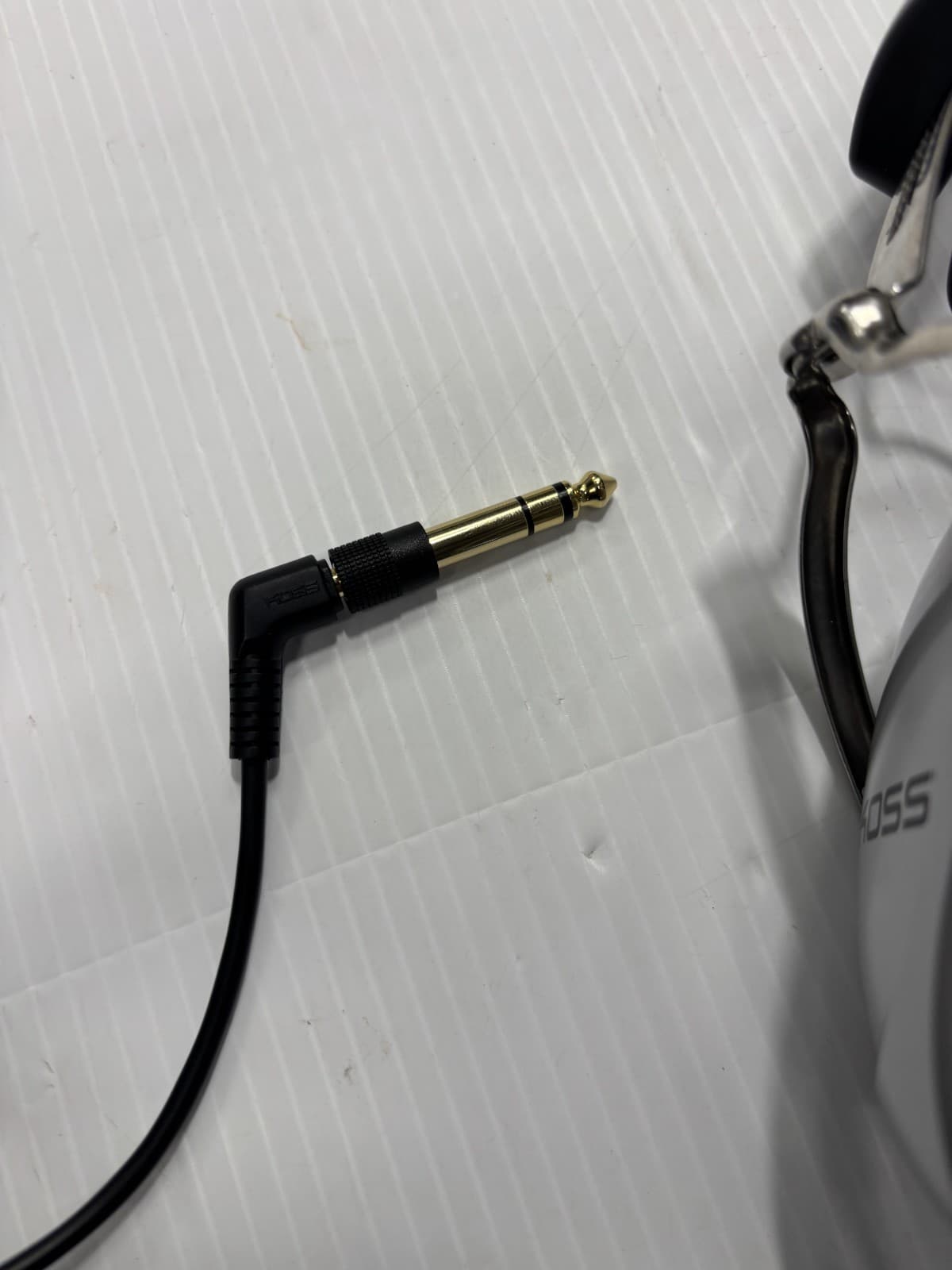 VINTAGE KOSS TD85 WIRED SILVER HEADPHONES with adapter - Thumbnail 5