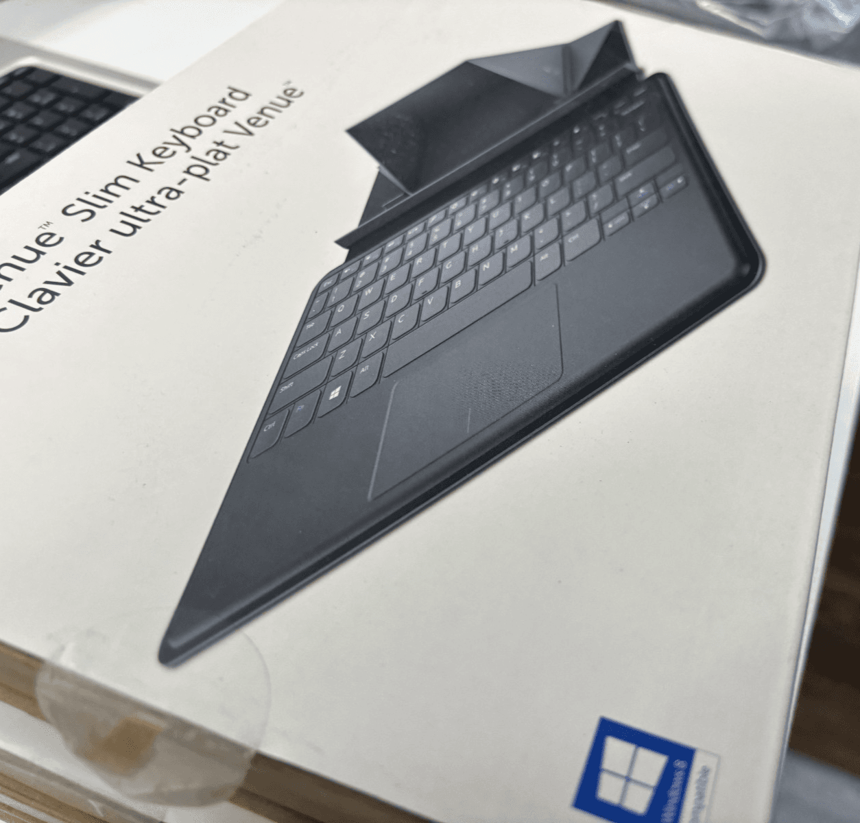 New Dell Venue Slim Keyboard Dell Venue 11 Pro /5130/7130/7139/7140 TY6PG - Image 1