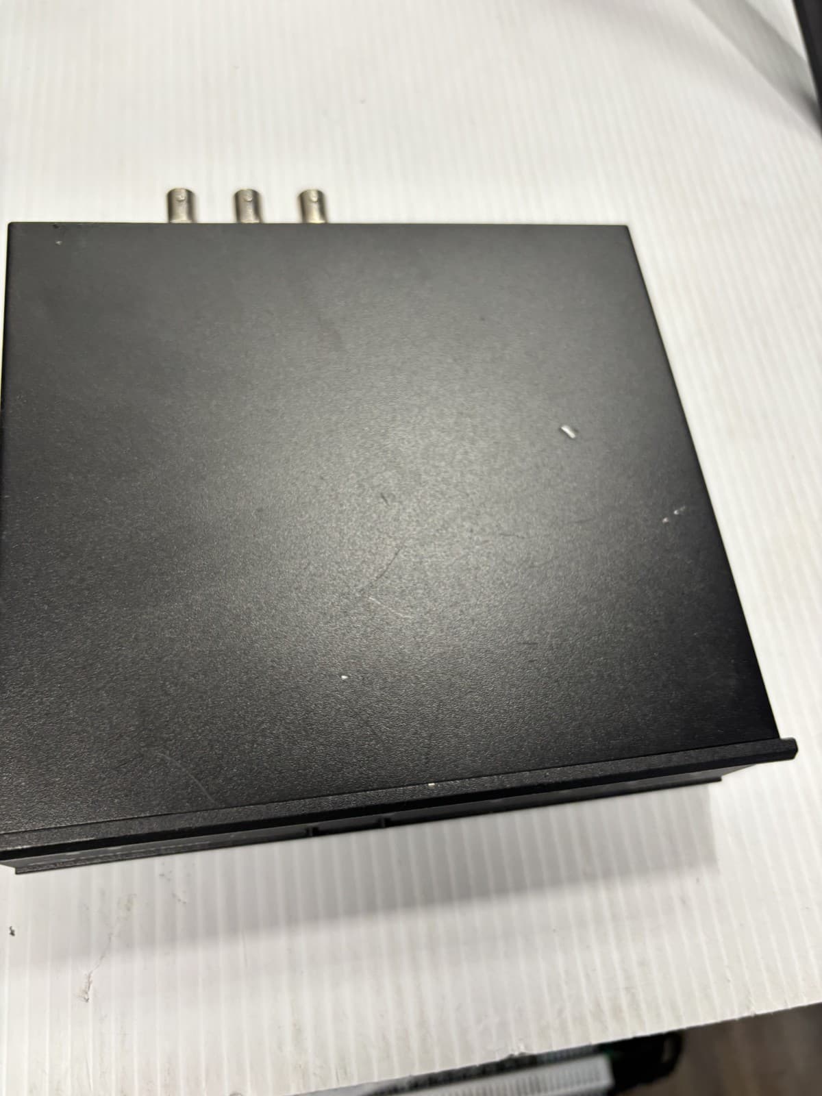 Crestron QM-tx2-mc quick media transmitter - Thumbnail 3