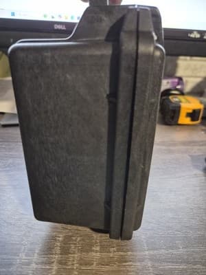 Pelican 1150 Waterproof Protective Hard Case w. Foam Inserts - Thumbnail 5