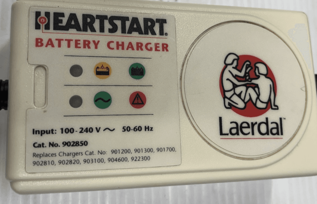 LAERDAL bvs-12075-01aca heartstart battery charger - Image 1