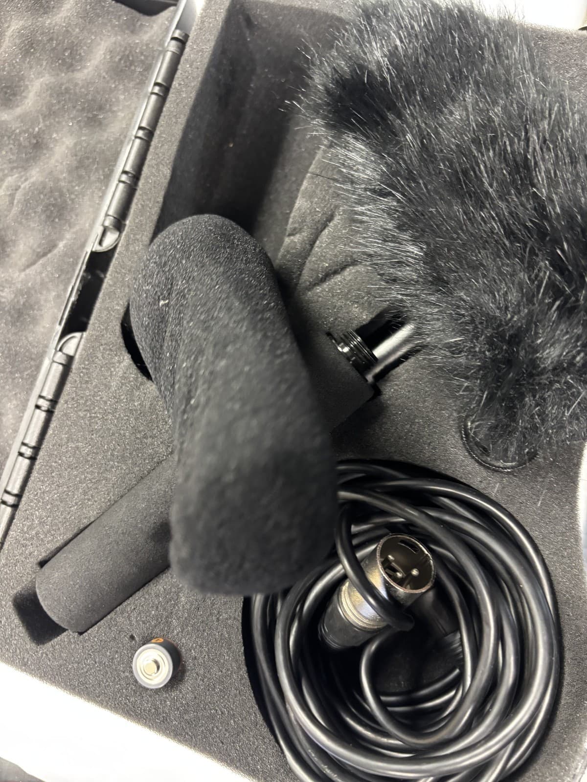 Vidpro XM-55 11" Condenser Shotgun Video DSLR BroadcastMicrophone Kit - Thumbnail 9