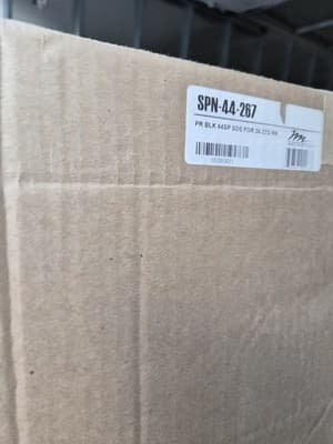 New 4-Piece Middle Atlantic SPN-44-267 Universal 44 RU Side Panels 26-27" Deep - Thumbnail 3