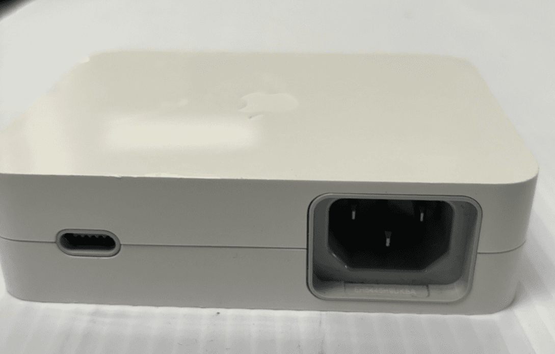 GENUINE Apple OEM A1096 Cinema Display with power cord 65 w - Thumbnail 4