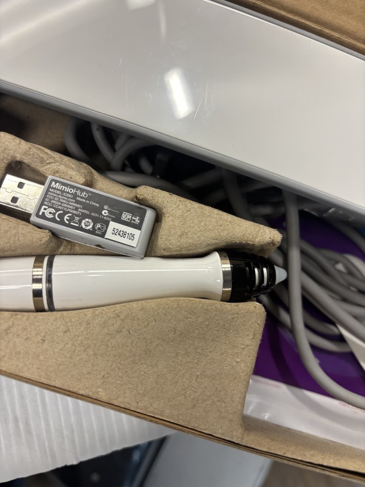 MimioTeach ICD02-01 Interactive Whiteboard System - Thumbnail 3