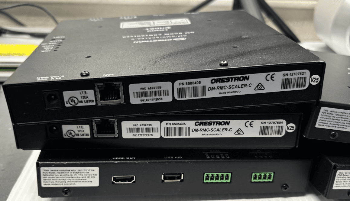 Lot of 5 - Crestron DM-RMC-SCALER-C DM Room Controller - Thumbnail 4
