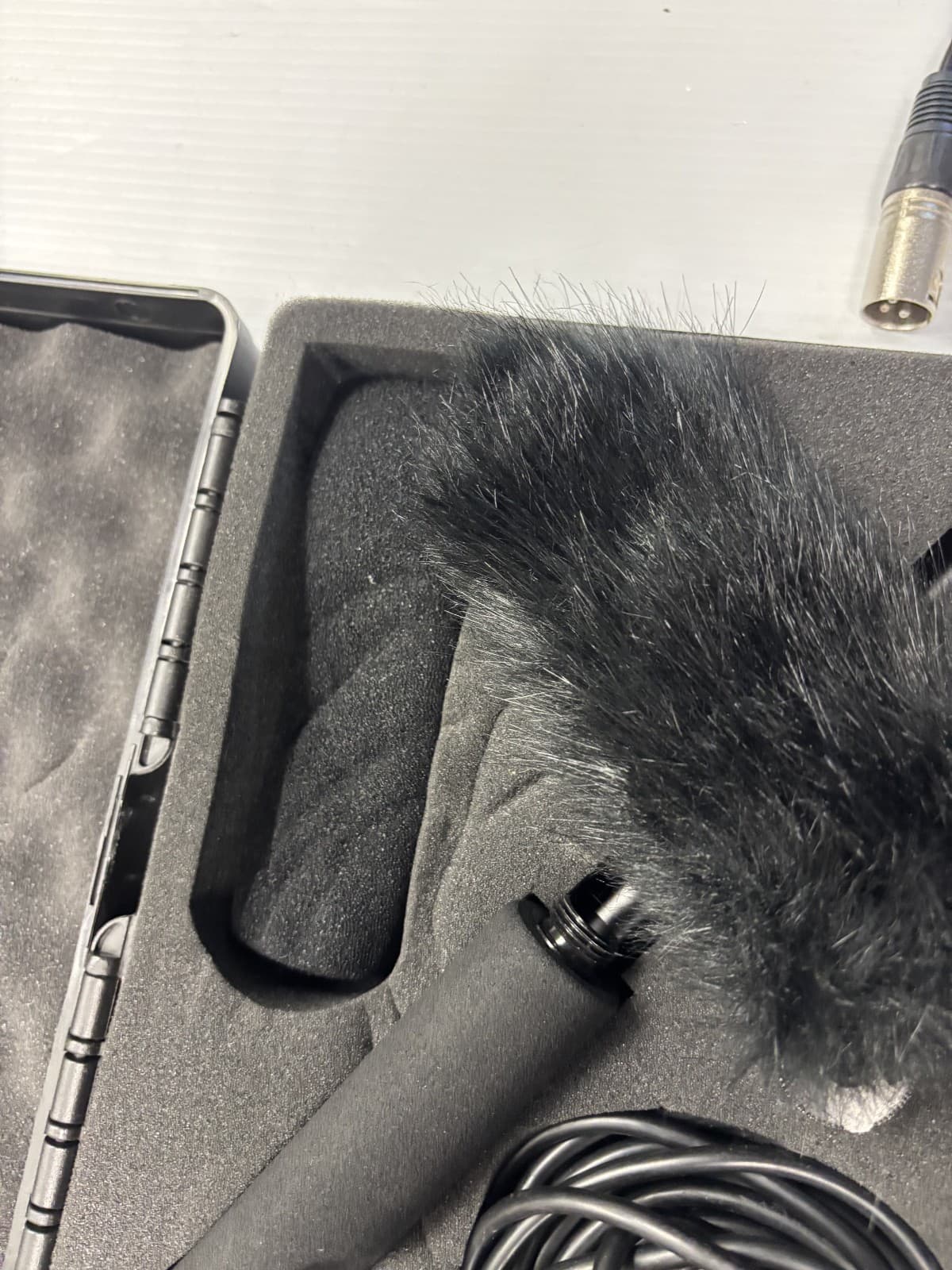 Vidpro XM-55 11" Condenser Shotgun Video DSLR BroadcastMicrophone Kit - Thumbnail 5