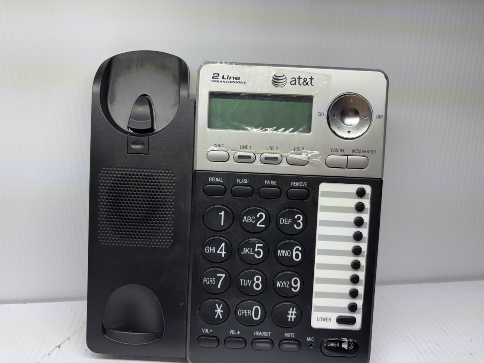AT&T 2 Line Corded Business Phone with Caller ID/Call Waiting & Speakerphone - Thumbnail 2