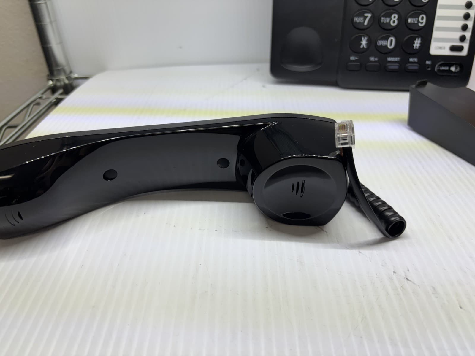 AT&T 2 Line Corded Business Phone with Caller ID/Call Waiting & Speakerphone - Thumbnail 5