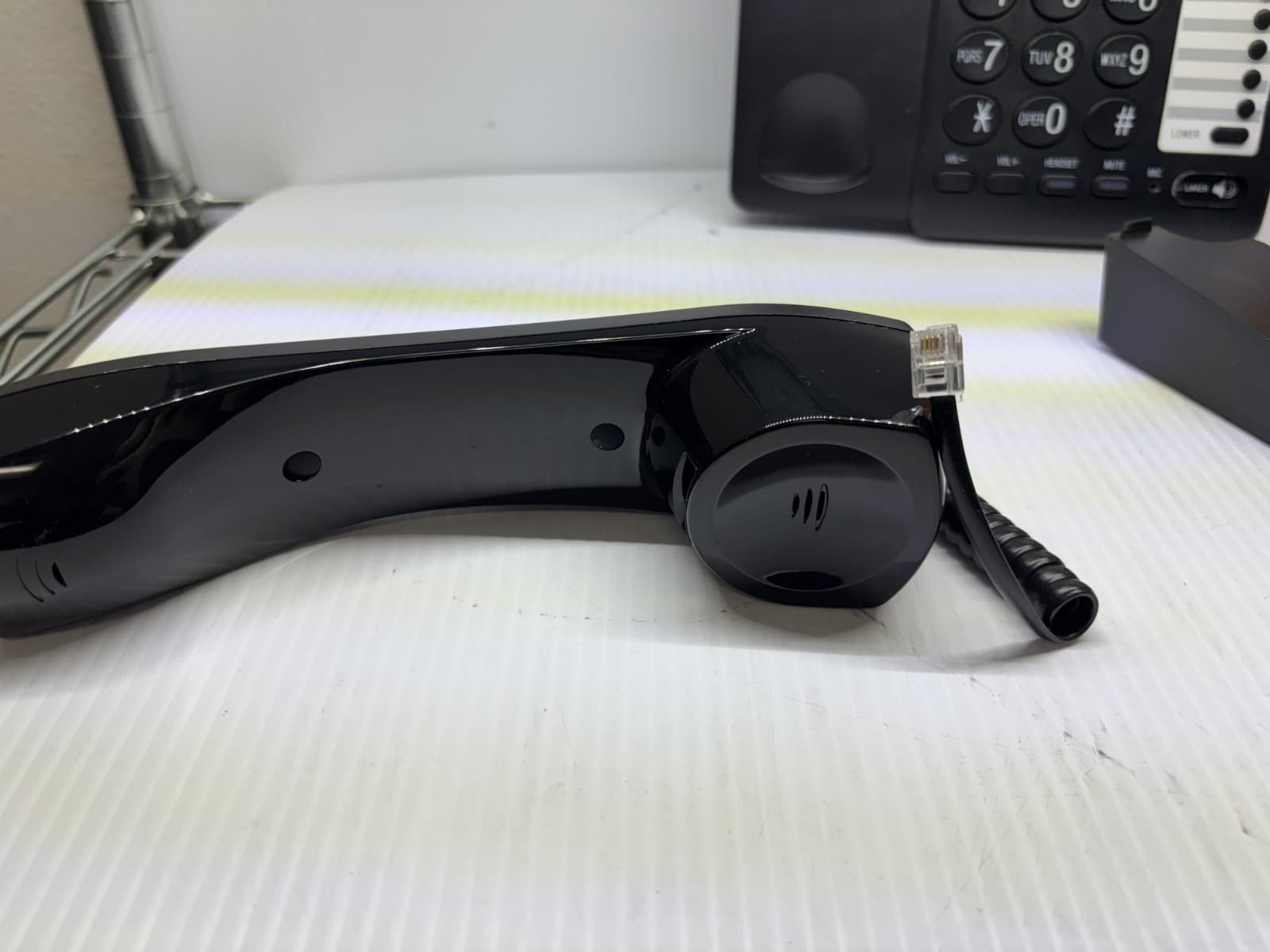 AT&T 2 Line Corded Business Phone with Caller ID/Call Waiting & Speakerphone - Thumbnail 4