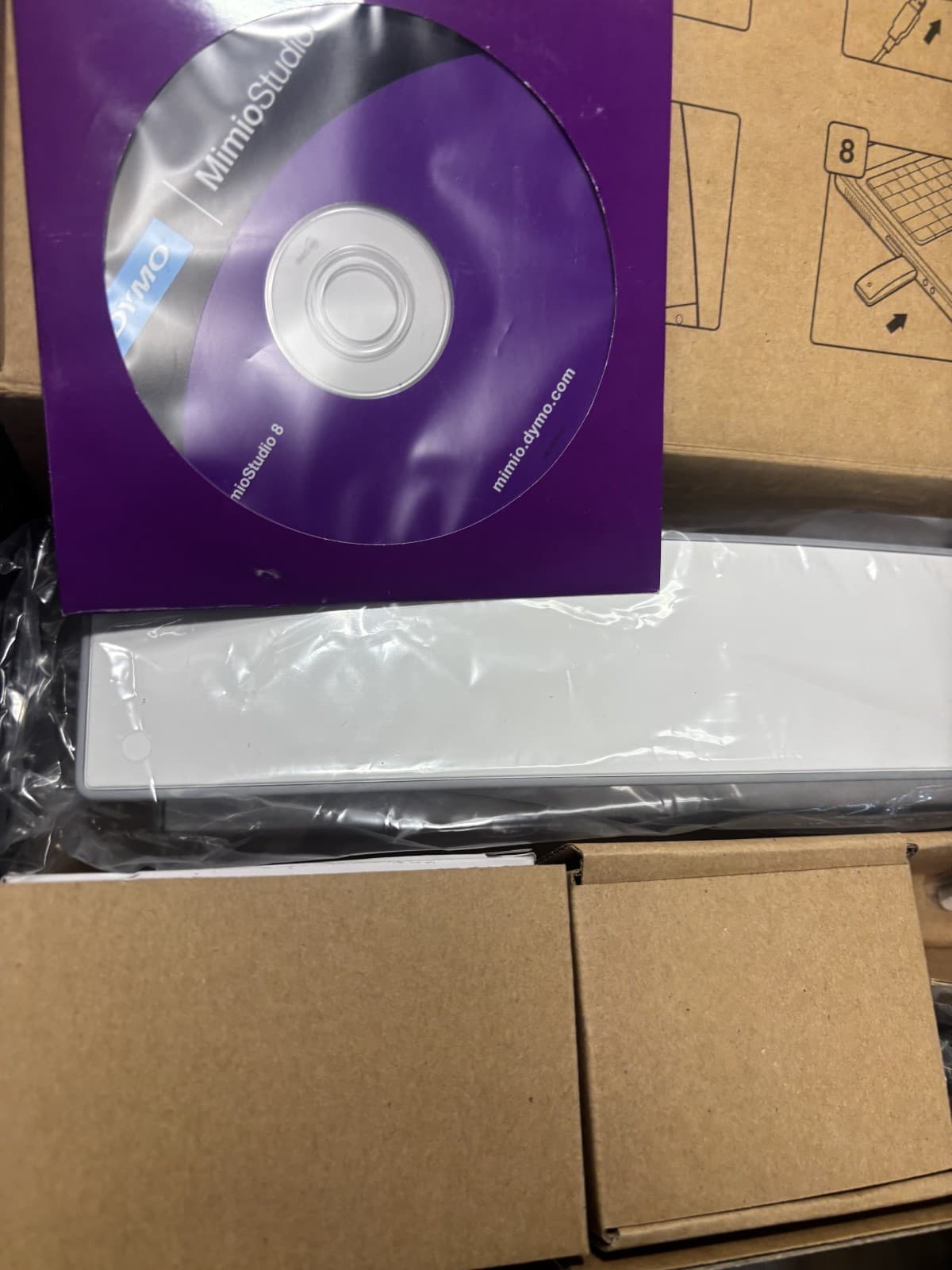 MimioTeach ICD02-01 Interactive Whiteboard System - Thumbnail 2