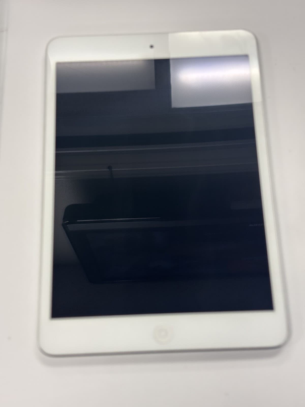 Apple iPad Mini 2 16GB silver WiFi - a1489 - Thumbnail 3