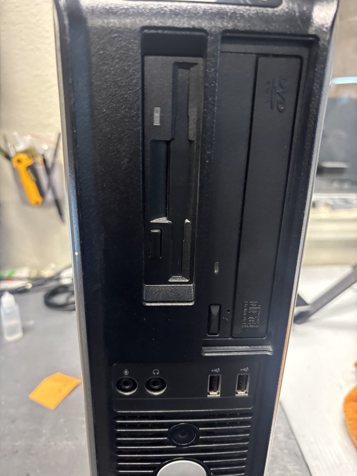 Dell OptiPlex 330 TOWER – windows xp 4gb ram 128gb ssd - Thumbnail 2