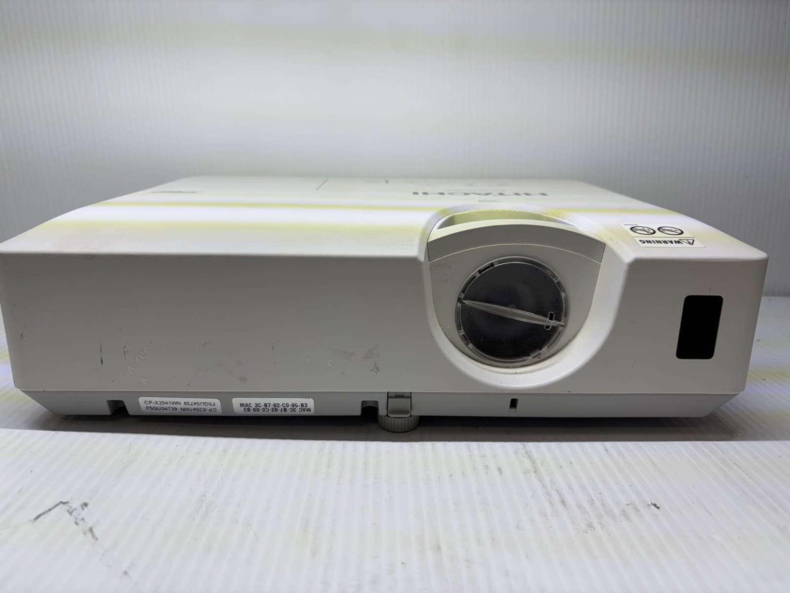 HITACHI CP-X2541WN LCD Projector - Image 1