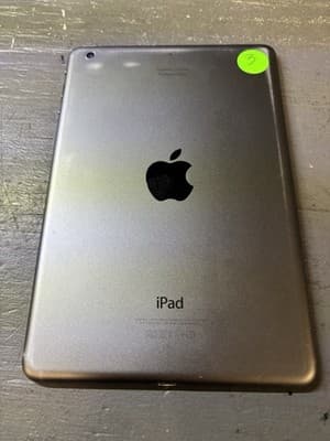 apple ipad mini 2 16gb wifi - Image 1