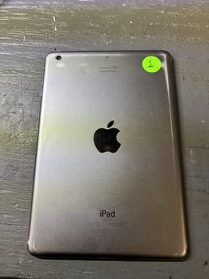 Apple iPad Mini 2 16gb 4g WiFi - Image 1