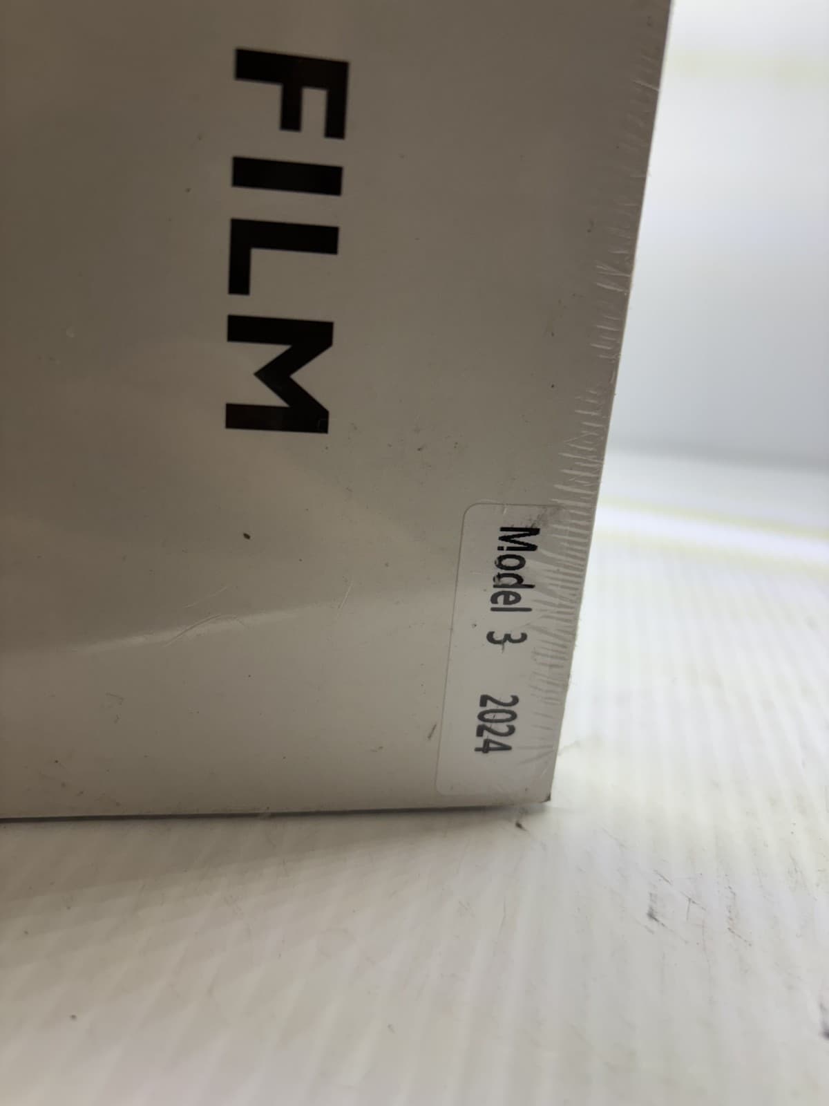 Tempered Glass Screen Protector for Tesla Model 3 2024 - Thumbnail 6