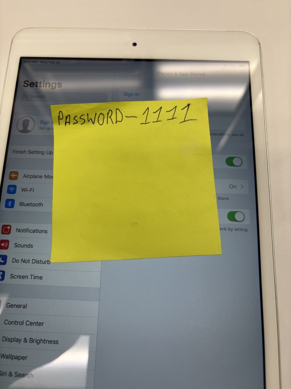 Apple iPad Mini 2 16GB silver WiFi - a1489 - Thumbnail 3