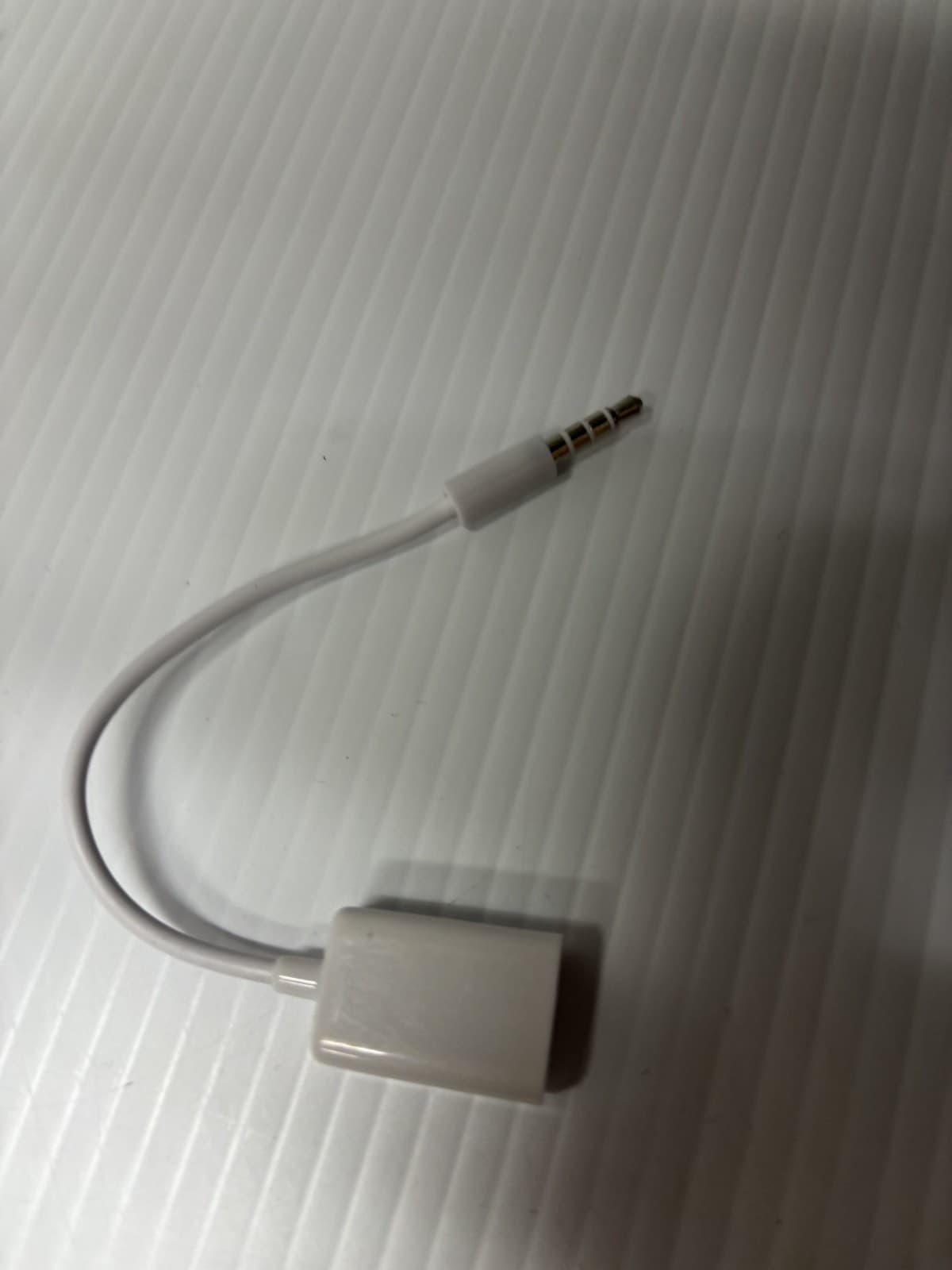 3.5mm Male Audio AUX Jack to USB 2.0 adapter lot of 65 - Thumbnail 2