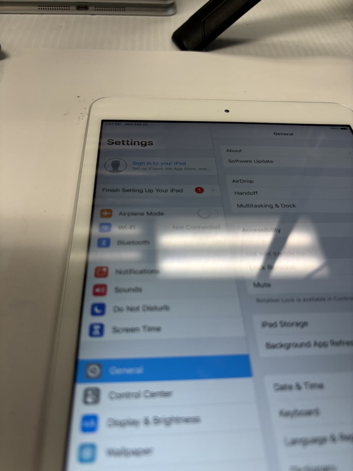 Apple iPad Mini 2 16GB silver WiFi - a1489 - Thumbnail 2