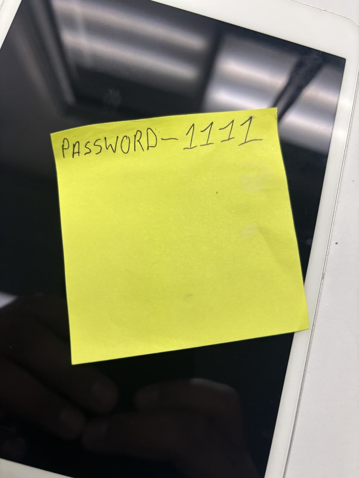 Apple iPad Mini 2 16GB silver WiFi - a1489 - Thumbnail 4