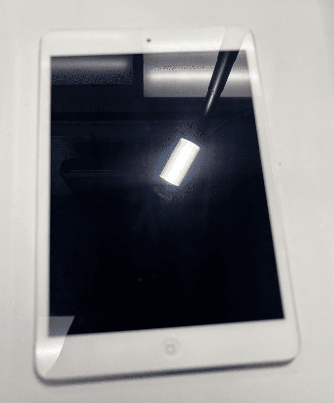 Apple iPad Mini 2 16GB silver WiFi - a1489 - Thumbnail 2
