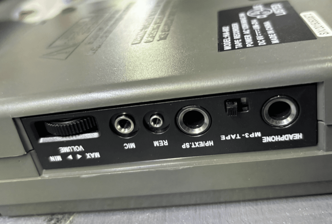 Hamilton SLIM LINE HA-802 Cassette Player and Recorder - Thumbnail 3