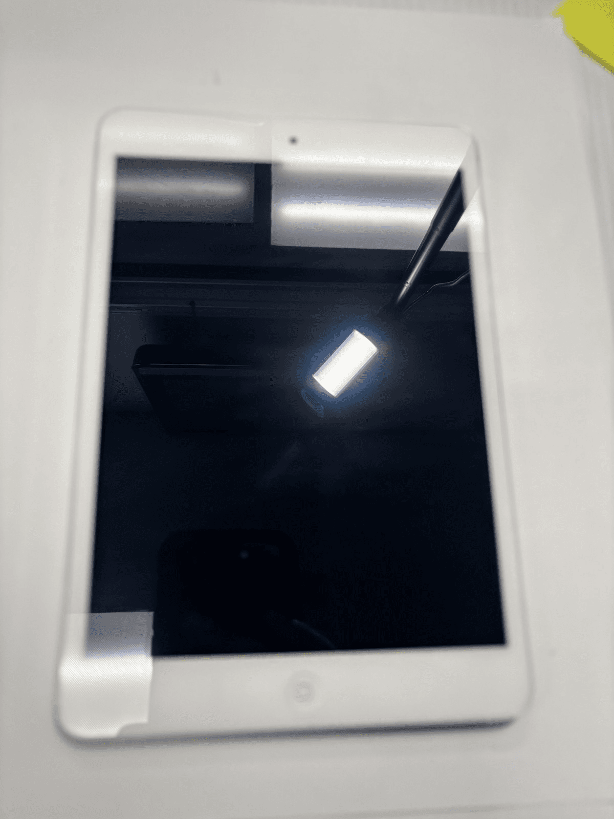 Apple iPad Mini 2 16GB silver WiFi - a1489 - Thumbnail 4