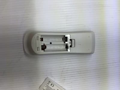 EPSON 217358900 POWERLITE PROJECTOR REMOTE 675W 680 685W 700U A4-11 - Thumbnail 3