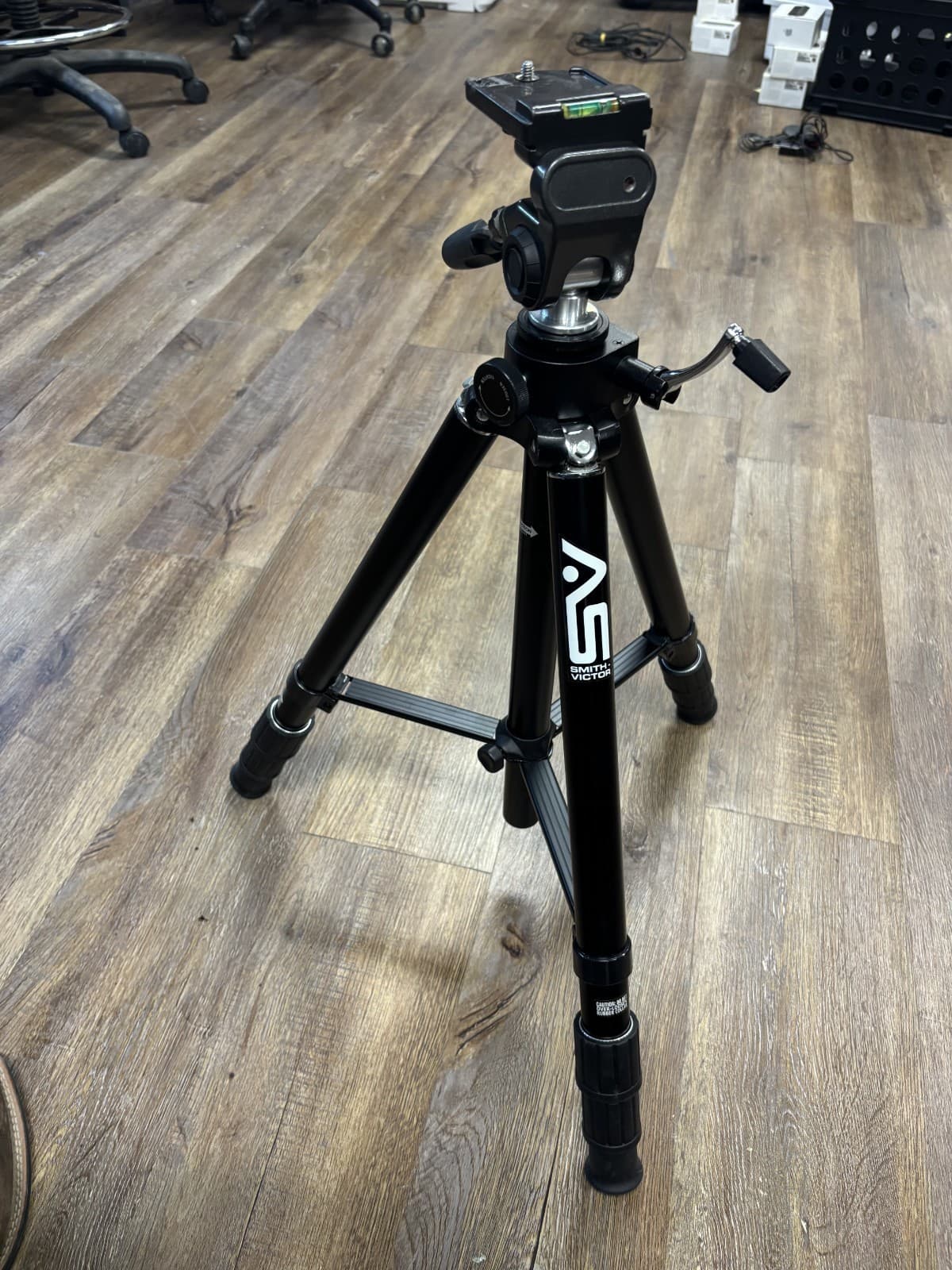 Smith Victor 5ft Photography Light Stand Tripod Black 3 Sections - Thumbnail 8