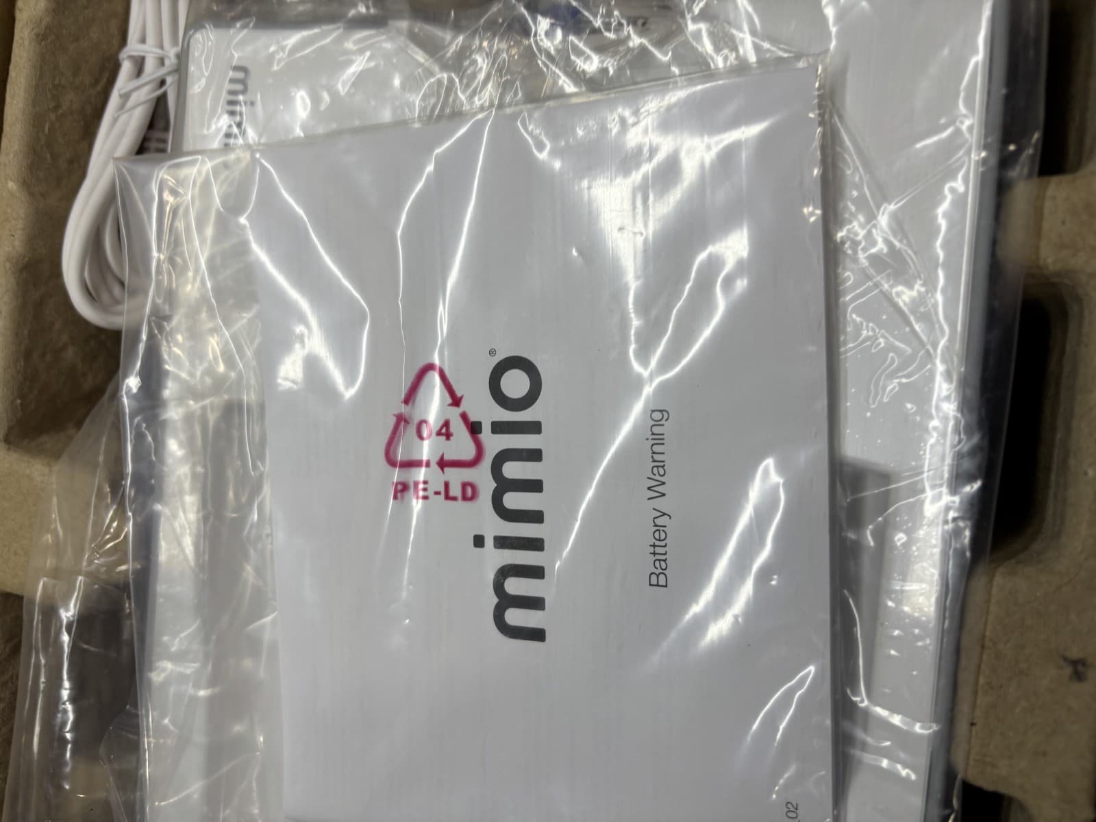 Mimio Capture ICD10-01 White Board Teaching Device with Markers & Eraser Holder - Thumbnail 4