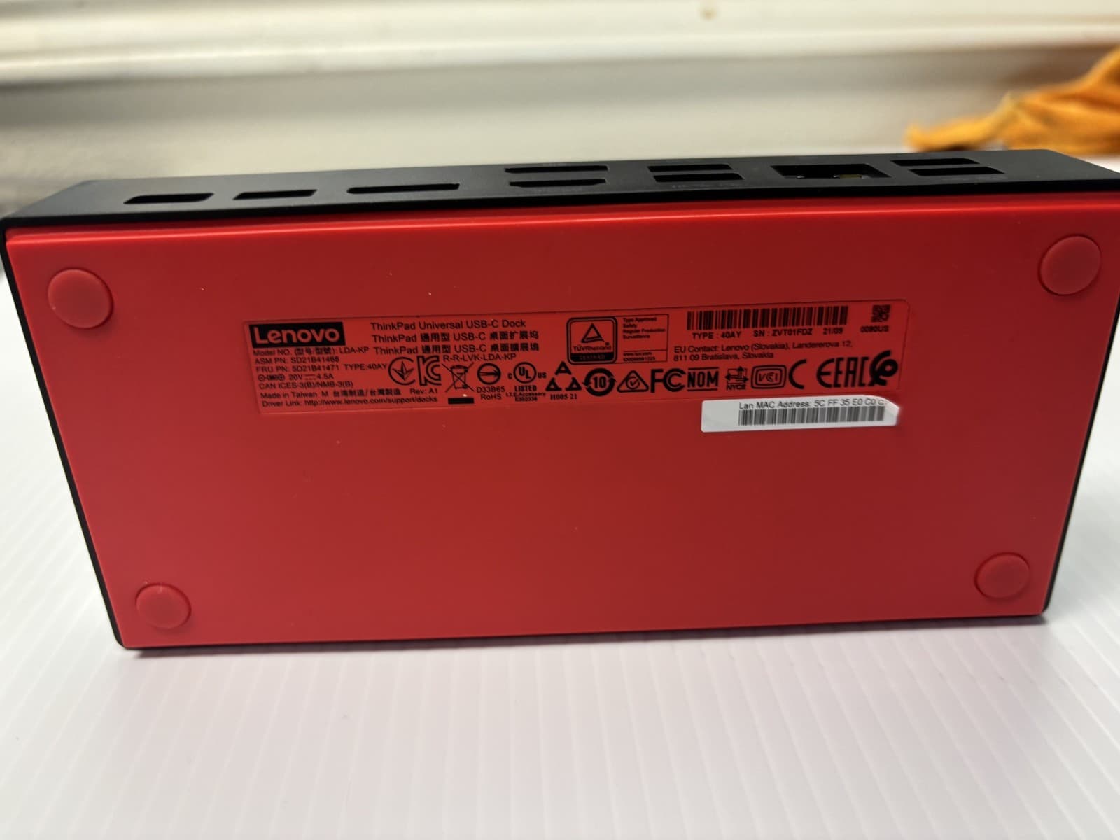 Lenovo ThinkPad Universal USB-C Dock DOCK ONLY - Thumbnail 6