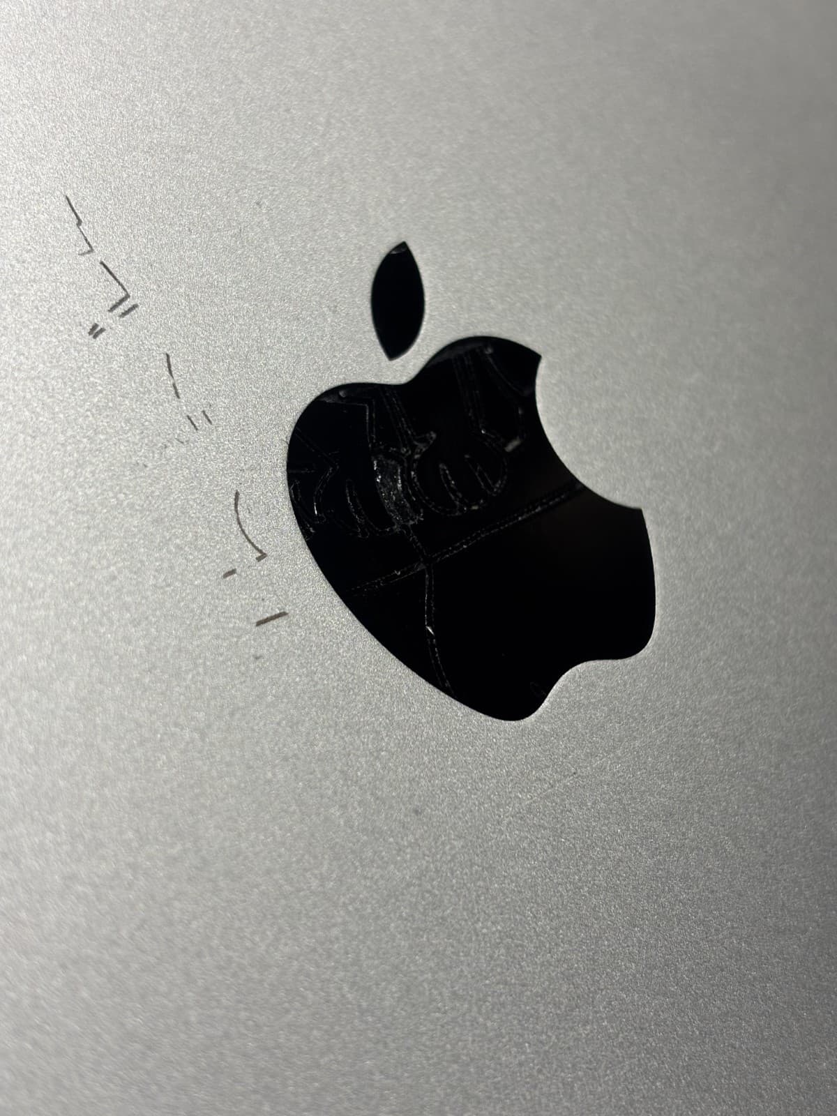 Apple iPad A1458 Tablet Silver Black iOS Apple iPad Series Model A1458 - Thumbnail 3