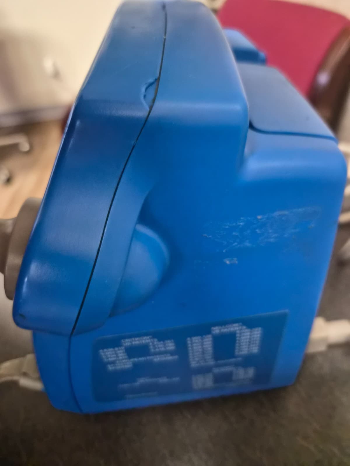 GE Dinamap Pro 400V2 Vital Signs Monitor - Thumbnail 2